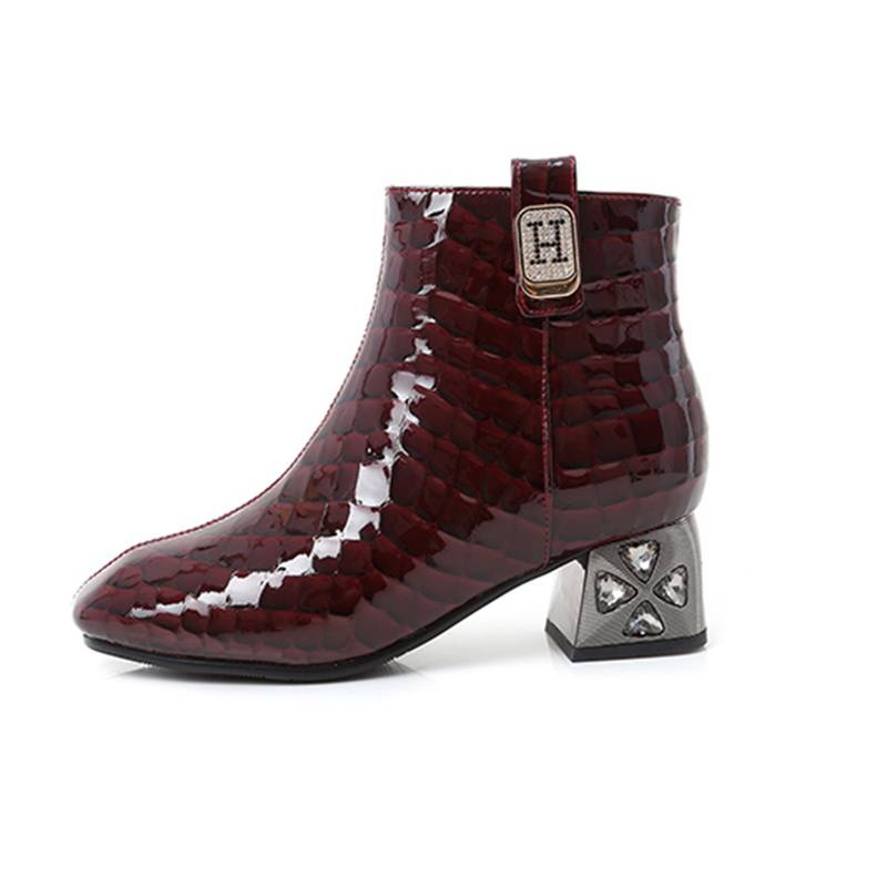 Women's 100% Patent Cow Leather Pointed Mid-Heel Winter Boots With Fleece Lined