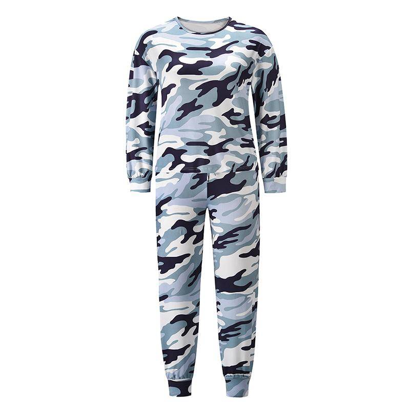 CAMOUFLAGE